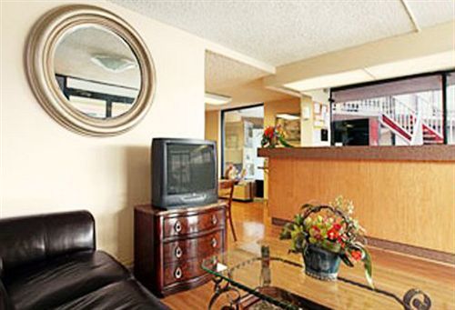 Express Inn & Suites Clearwater Пинелас Парк Екстериор снимка